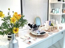 コール(COR)/メイクアップアイテムもお取扱い