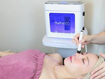 リブート整骨院(Reboot整骨院)の写真/【ハイドロヴィーナス】導入☆次世代型ピーリングマシンで透明感UP♪毛穴汚れや詰まりが気になる方必見!