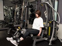 トレーニングマシン充実。動画を見ながらのトレーニングも◎