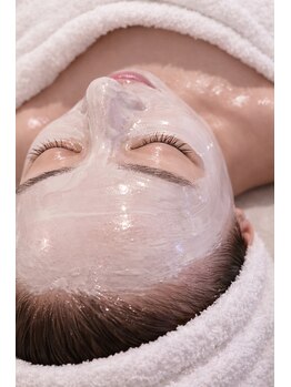 シー(Sea)の写真/一度でも感動の変化!リアボーテの土台作りトリートメントで年齢を感じさせない内側から発光する素肌美人へ