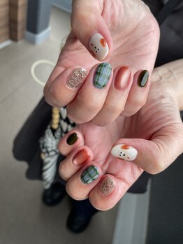 ウメネイル(ume nail)の写真/【定額×手書きアート】イ繊細なモチーフが目を引く♪ワンランク上のこだわりデザイン★