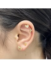 ミー(me.)/耳つぼジュエリー