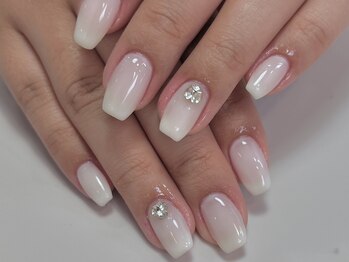 クイーンネイル(QUEEN NAIL)/