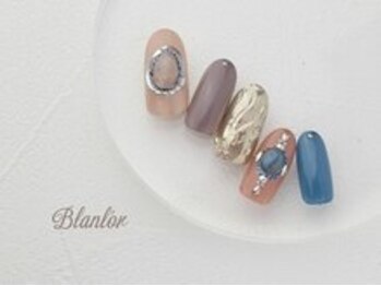 ブランロール 中目黒店(Blanl'or)/手描き天然石風ニュアンスネイル