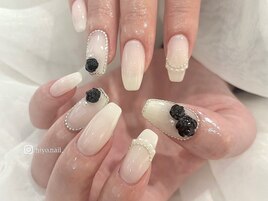 ◇シアーホワイトネイル◇