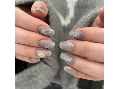 【EYE・EYEBROW・NAILトータルサロン】同時施術も可能