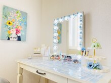 メナードフェイシャルサロン 手稲前田店の雰囲気（メイク直しや無料のメイクサービスも♪[エステ/小顔/ニキビケア]）