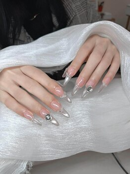 エムクイン(M.Queen)/韓国系ネイル