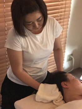 ネフェルティティ 緑地公園店(Nefertity)/◆フェイシャル