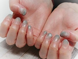 グラデーションネイル