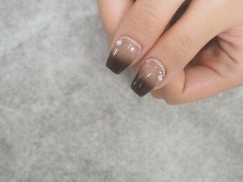 ロロネイル(LoLonail)/