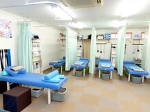ひのくま鍼灸整骨院/ベッドの数も充分あります