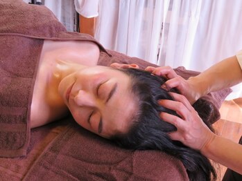 アトリエ アンジェの写真/骨格矯正で根本から改善へ！お顔のバランスを整え、憧れのスッキリな小顔に◎鏡を見るのが楽しみになる♪
