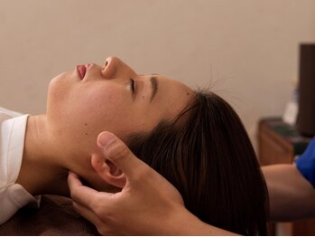 テンジン鍼灸整骨院(Tin-Jin鍼灸整骨院)の写真/【自分へのご褒美に】冬の不調改善・疲労回復メニューは当院人気No.1【最新マシン&整体】がオススメ♪