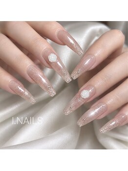 I.NAILS心斎橋店 長さだし/持ち込み/マグネット/パラジェル/フィルインの写真/長さだしができる高技術ネイルサロン。スタッフ全員トップネイリスト◎なので亀裂補正やロングネイルもok♪