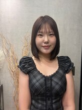 プティルアナネイルバイビュー(Petit Luana.N by V.I.E.W)&nbsp;阿部 加奈