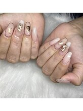 フィー(fee)/ブランドネイル