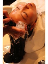 アマム(AMAM)/ヘッドスパ（炭酸泉）