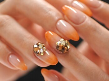 オレンジグラデーションネイル Pg ラミューズ フォー ユア ビューティ Ramuse For Your Beauty のフォトギャラリー ホットペッパービューティー