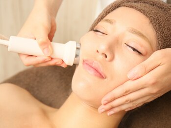 シェミー(CHEZ MEE)/EMS・表情筋のトリートメント