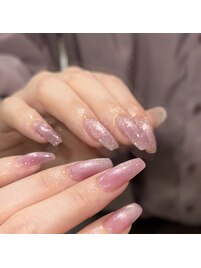 新色！！マグネットネイル