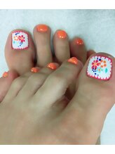 ネイルサロン ティアラリュクス 市川北口店(Tiara Luxe)/カラフルネイル