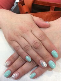 パステルブルーネイル