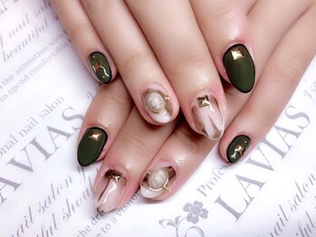 プロフェッショナル ネイルサロン ラヴィアス(LAVIAS)/【定額メニュー】オシャレアート