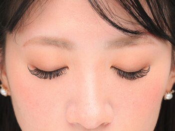 コチョウラン(KOCHOURAN)/ボリュームラッシュ