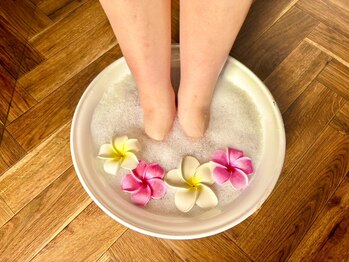 ハワイアンフォレストSpa 海老名マルイ店/足湯フラワーフットバス