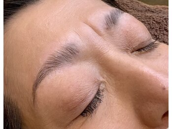 リヴェール/ハリウッドブロウ