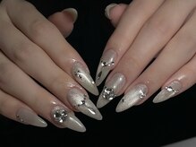 ソルナ(SoLuna)/キラキラマグネットネイル