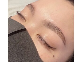 フィオブロウ 大阪梅田店(fiio brow)/【眉毛専門店】fiio　梅田/大阪