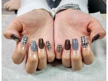 スリーレイ(Threeray)/ツィードネイル