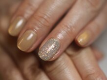 クロ(KURO)/イエロー/柳津ネイルサロン