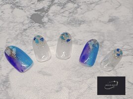 華やかネイル