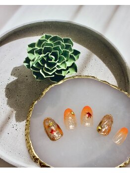 ネイル バズ(NAIL BUZZ)/初回ソフトジェルオフ込9800円