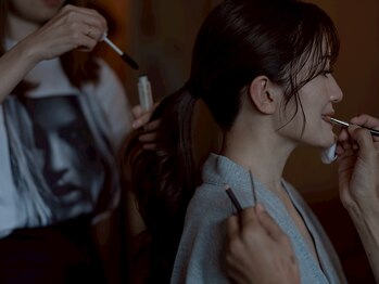 アール メイクアップ スクール(R makeup school)の写真/【シンプルでポイントを抑えたメイク】男性アーティストだからこそ分かる！魅力の引き出し方レクチャー◎