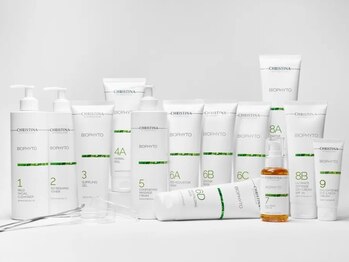 サロン バイ シェリ(SALON BY CHERI)の写真/肌質改善ができる話題のクリスティーナ【剥離なしハーブピーリング】明るく透明感溢れるむき卵肌へ♪ 