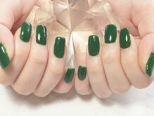 フレイムス アイラッシュ アンド ネイル(FRAMES)/鮮やかグリーンワンカラーネイル