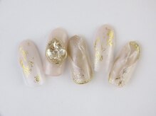 イズネイル(izu Nail)/