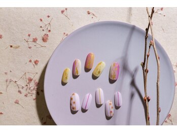 ツメトトノウ/2022四季_春ネイル-玄鳥至-