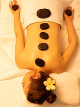 リラクェール(RELAQEEL)/〈冬に大人気のホットストーン♪