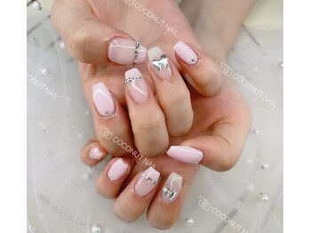 ココナッツネイル/