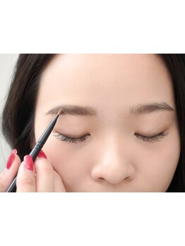 アイブロウメニューがあるサロン