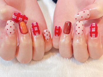 ムーピーネイル(moopy nail)の写真/＊豊富なカラーをご用意＊ヘアサロンの一角にある寛ぎネイル空間♪モチの良さはリピーター様からお墨付き★
