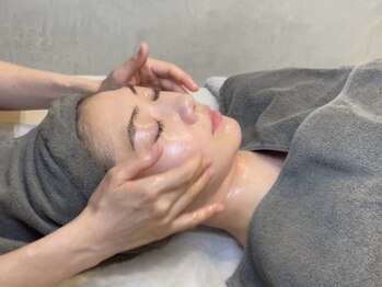 ラトゥール(Latour)の写真/【気になるシミしわを効率的に改善!】お客様お一人お一人に合わせた施術で、若々しい見た目に導きます★