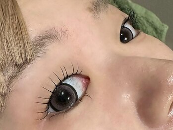 エクシアホワイトニング 碧南店/ラッシュリフト/まつげパーマ