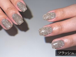 夜映え/眩しめシルバーの光