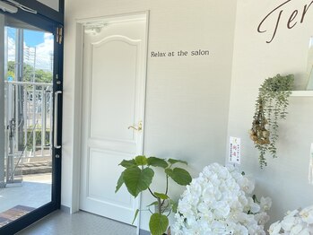 テラソルーナ(Terra Soluna)/サロン入口